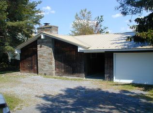 4366 Limeledge Rd, Marcellus, NY 13108