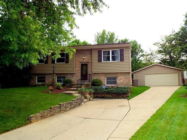 1347 Forester Dr photo 1