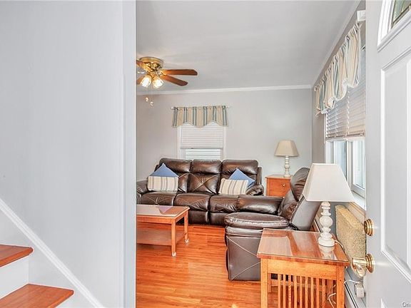 2nd image of 236 Edgewater Park #B