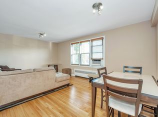 8 Stokes Rd APT 1B, Yonkers, NY 10710