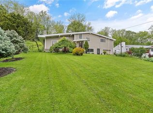 246 Waldorf Pkwy, Syracuse, NY 13224