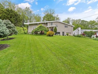 246 Waldorf Pkwy, Syracuse, NY, 13224