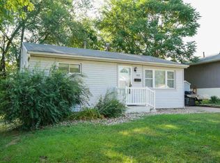 1403 S 13th St, Pekin, IL
