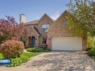 510 Crystal Ct, Oswego, IL