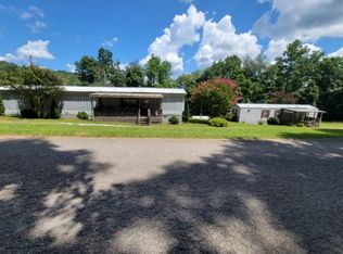 1453 Strawberry Rd, Monticello, KY 42633