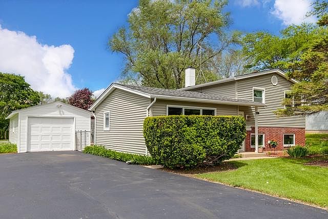 1st image of 18370 W Woodland Ter