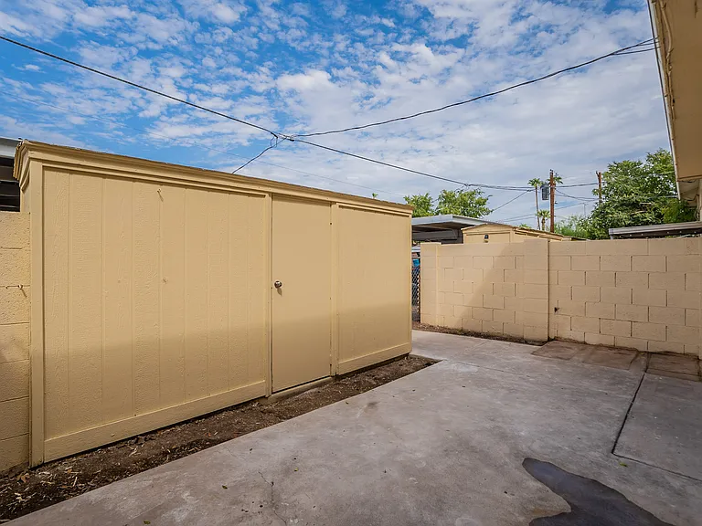 3909 S Mill Ave — Photo 36