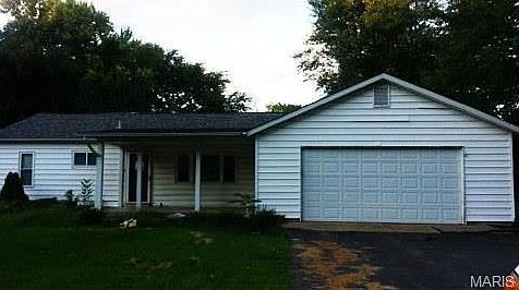 1st image of 235 Hillsdale Dr