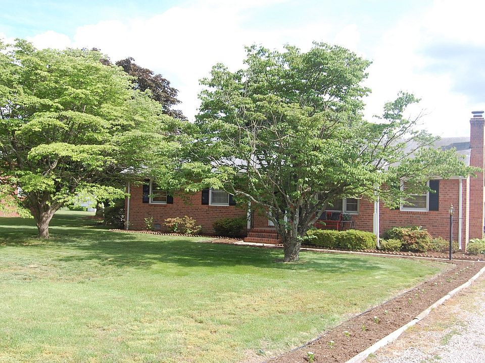 2nd image of 7039 Bonniefield Dr