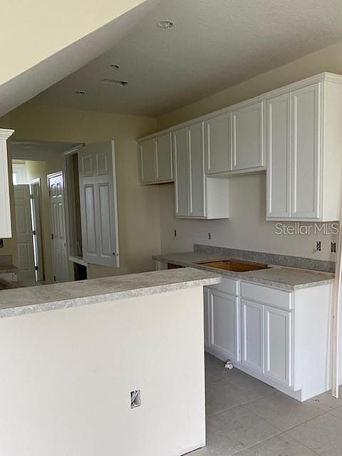 2nd image of 128 Holly Village Dr