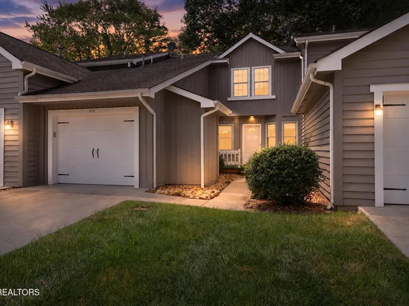 490 River Bend Dr, Crossville, TN 38555