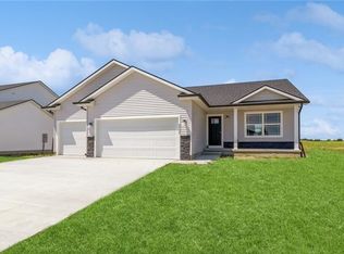 3002 6th Ave SW, Altoona, IA 50009