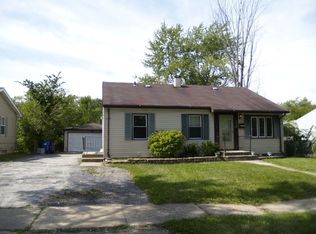 22222 Yates Ave, Sauk Village, IL