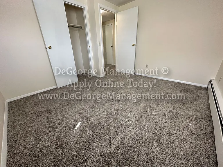 Walworth Garden Apartments — Photo 110