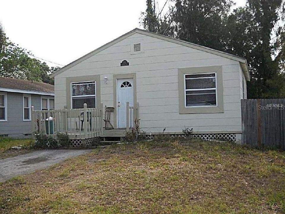 1st image of 1727 Pineland Dr