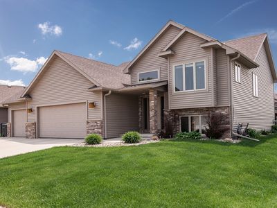 1892 Taurus Ct SW, Rochester, MN, 55902