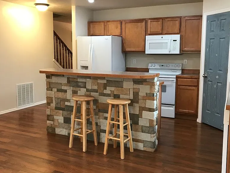 1831 Teton Ct — Photo 3
