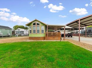 1045 Pelican Isle Dr, Kerens, TX 75144