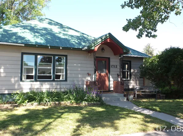 1712 Chouteau St, Fort Benton, MT 59442