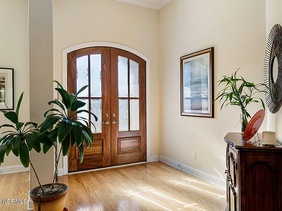 3rd image of 3695 Trimble Court