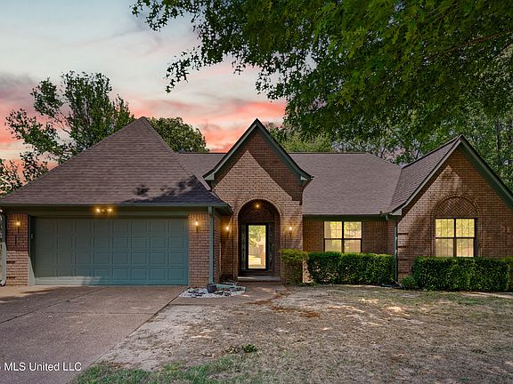 2nd image of 5944 Southbend Ln