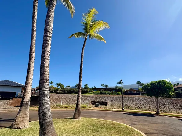 120 Lewa Lani Pl #17, Lahaina, HI 96761