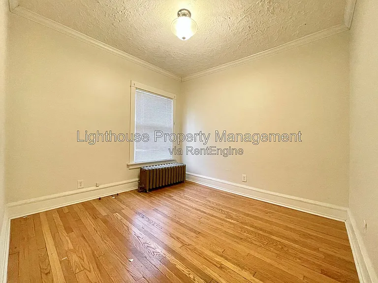 49 Prospect Ave NE #4 — Photo 8