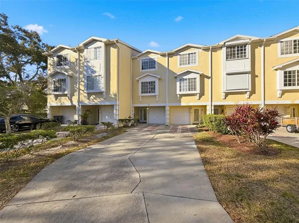 106 Brent Cir, Oldsmar, FL 34677