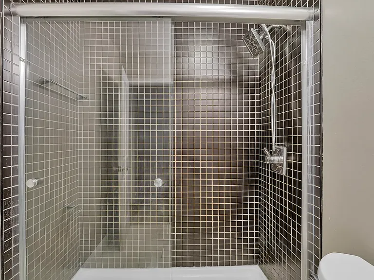 414 E 12th Ave #3 — Photo 8