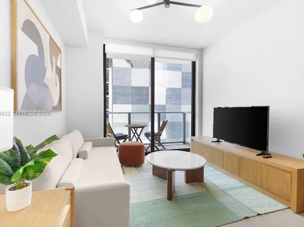 11 NE 6th St Unit 510, Miami, FL 33132