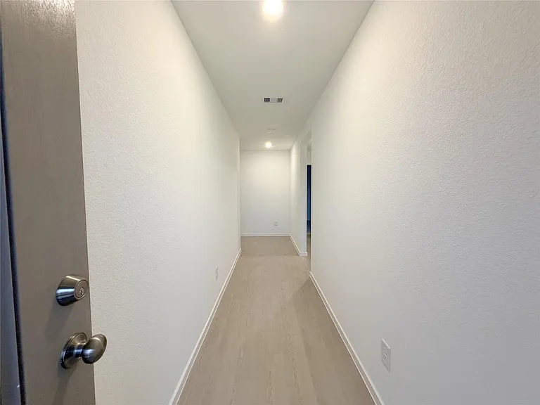 28810 Golden Wheat Ct — Photo 3