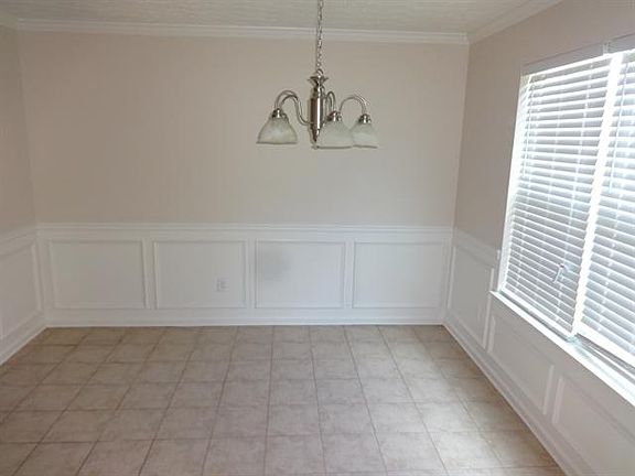 2nd image of 3742 Georgia Dr