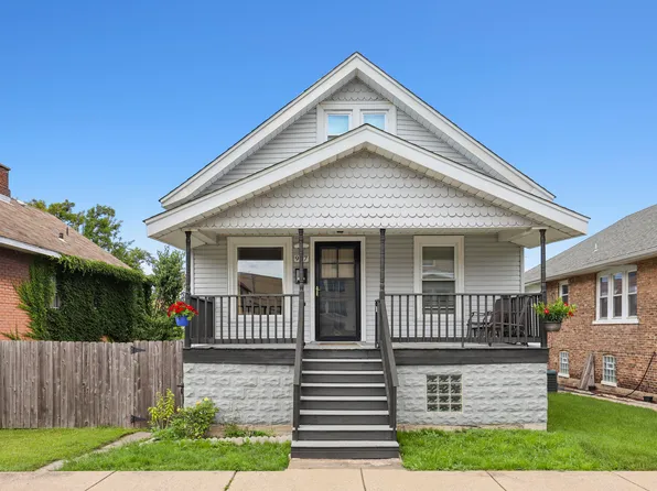 977 Reese Ave, Whiting, IN 46394