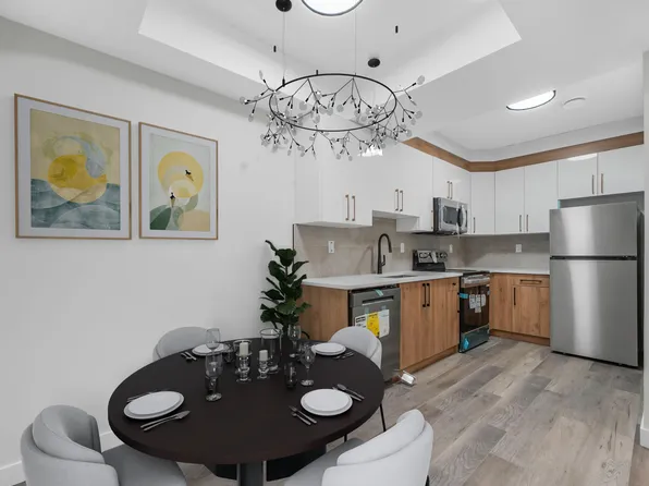 12021 95a St NW #Bm, Edmonton, AB T5G 1R6