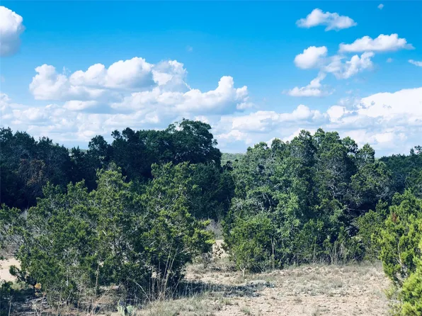 1020 Cliff Circle Dr, Spring Branch, TX 78070