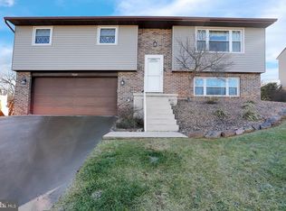 3008 Linda Ln, Reading, PA 19608
