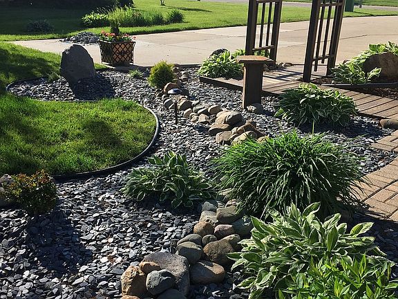 2nd image of 1355 Waterways Dr