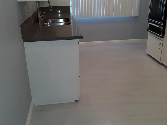 4th image of 7025 Sepulveda Blvd #2