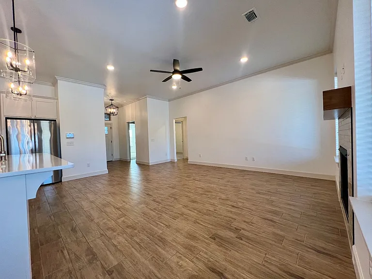 9333 SW 42nd St — Photo 17
