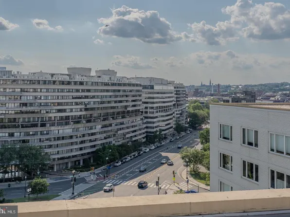 2475 Virginia Ave NW #801/802, Washington, DC 20037