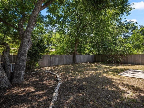 3rd image of 12313 Double Tree Ln