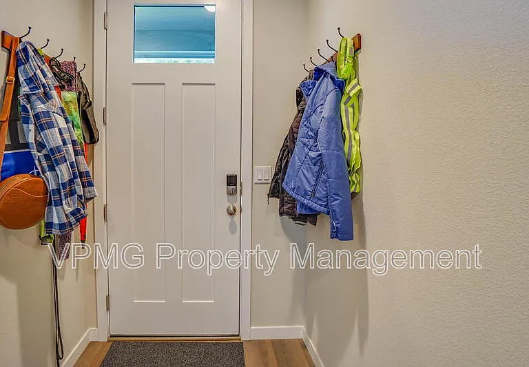 10819 NE 99th Ave — Photo 5