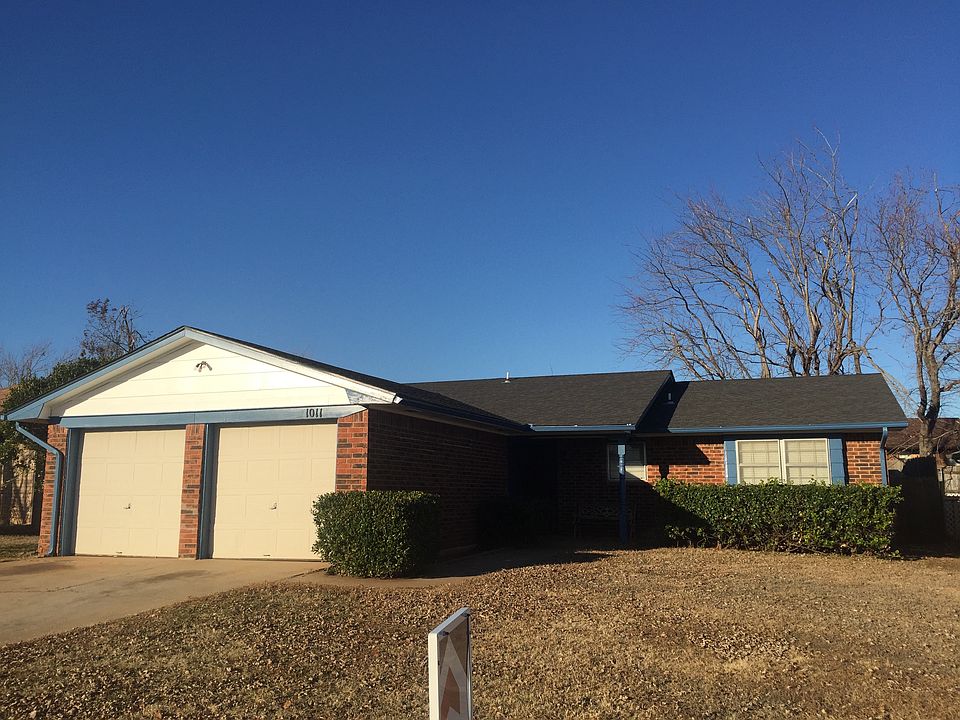 1st image of 1011 Cambridge Dr