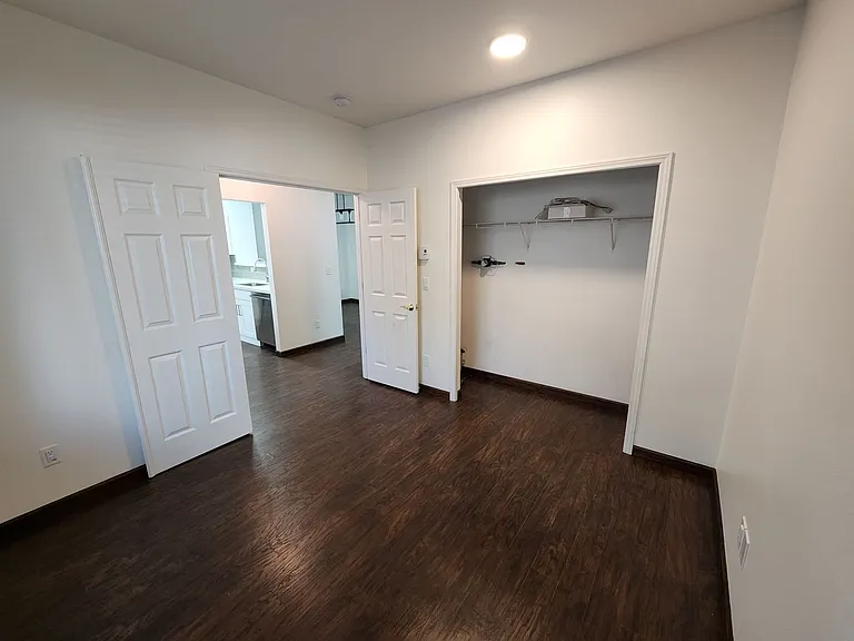17827 80th Ave NE #B102 — Photo 7