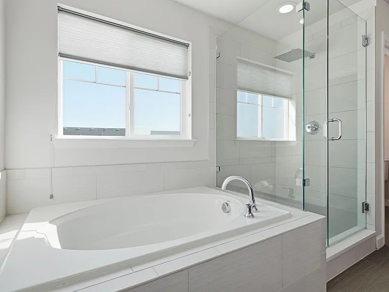 27615 E Geddes Pl — Photo 18