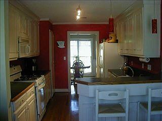 5th image of 218 Ashton Dr