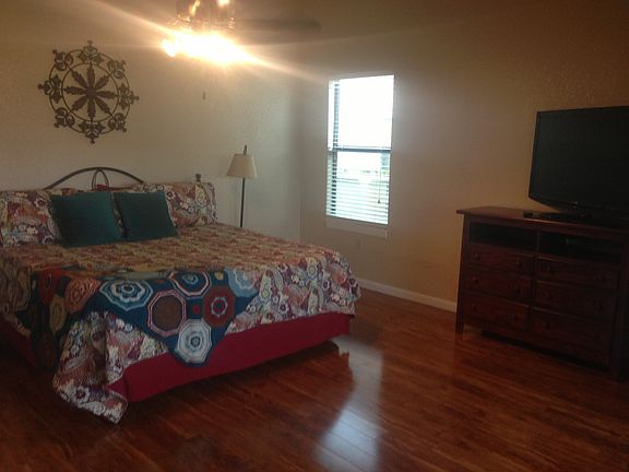 Master BR, King Bed, opens to Florida Room