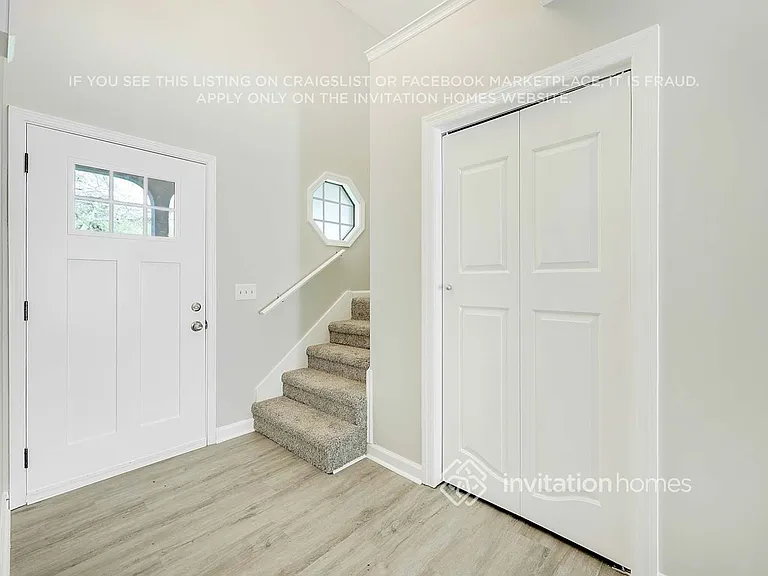 518 Woodland Hills Dr — Photo 3