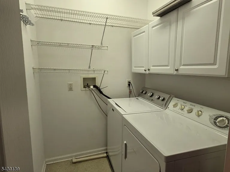 1310 Bush Cir — Photo 27