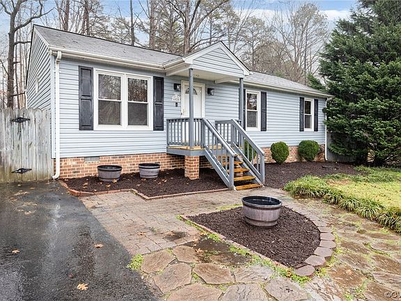 2nd image of 6025 Sara Kay Dr